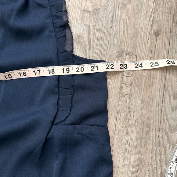 NWT Kaari Blue Women's Navy Blue Ruffle Sleeveless Keyhole Tie Lined Top XL - Picture 5 of 7